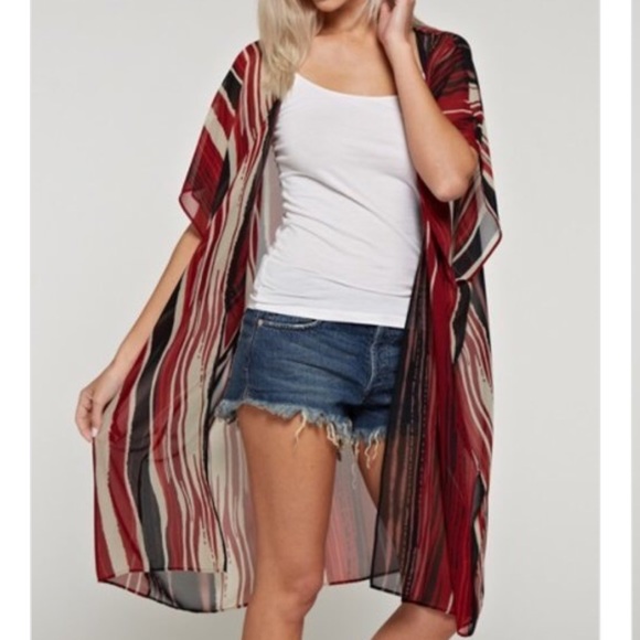 π Host Pic Boutique Kimono - Picture 3 of 3